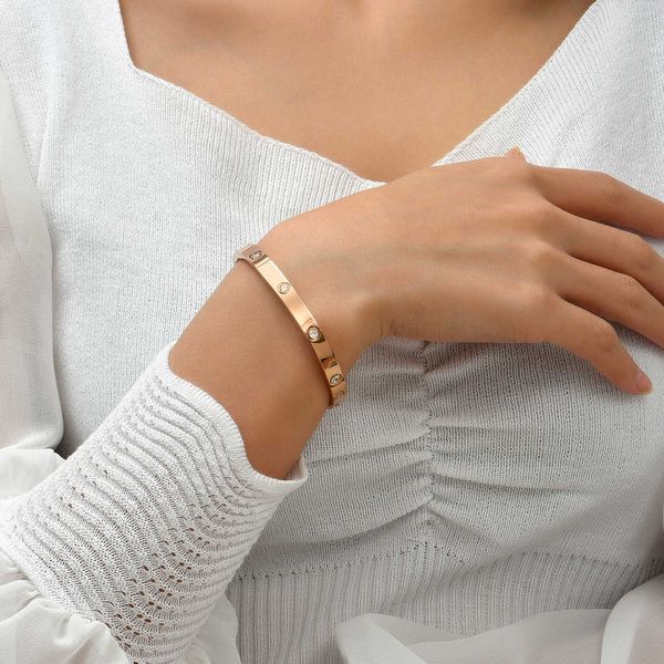 designer bracelet love bangle jewelry titanium steel fashion natural round full diamond bracelet exquisite women's 2023, Black
designer bracelet love bangle jewelry titanium steel fashion natural round full diamond bracelet exquisite women's 2023, Black