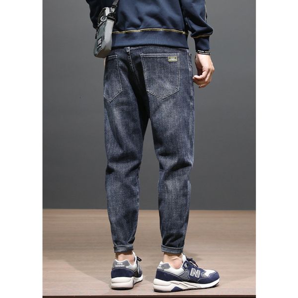 men's jeans streetwear men pattern american vintage black jeans loose elastic force street large haren pants autumn and winter female 2, Blue
men's jeans streetwear men pattern american vintage black jeans loose elastic force street large haren pants autumn and winter female 2, Blue