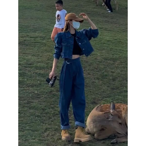 women's jeans fashionable denim suit female solid short jackets wide leg suits 2023 casual loose 2 pant sets chandal 230329, Blue
women's jeans fashionable denim suit female solid short jackets wide leg suits 2023 casual loose 2 pant sets chandal 230329, Blue