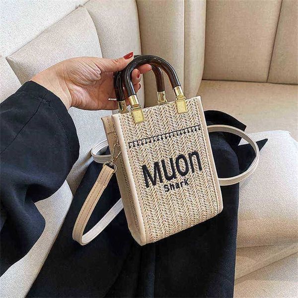 2023 designer bag summer simple small women 2023 new fashion casual women's net red shoulder versatile messenger straw woven bag
2023 designer bag summer simple small women 2023 new fashion casual women's net red shoulder versatile messenger straw woven bag