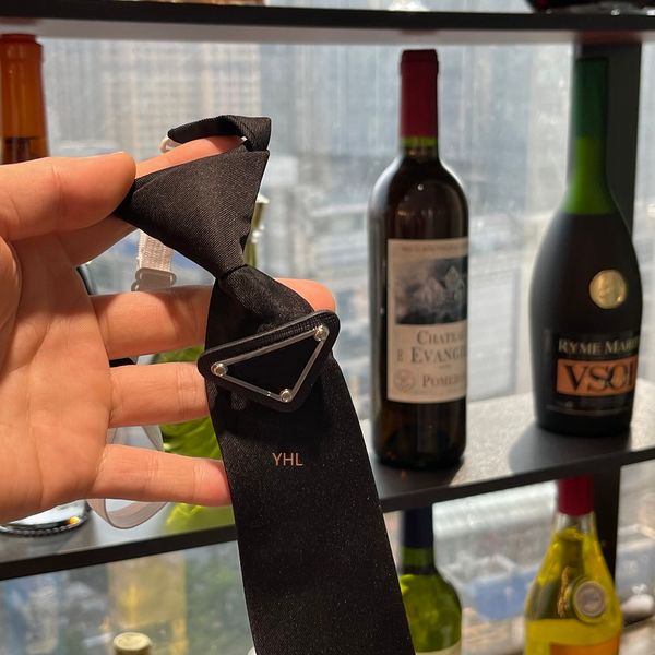 p classic fashion tie designer design designer tie men women inverted triangle geometric letter suit ties luxury business silk tie party wed, Blue;purple
p classic fashion tie designer design designer tie men women inverted triangle geometric letter suit ties luxury business silk tie party wed, Blue;purple