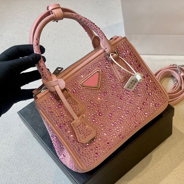 luxurys handbag customized brand designer womens handbags women diamond crystal bag messenger shoulder bags
luxurys handbag customized brand designer womens handbags women diamond crystal bag messenger shoulder bags