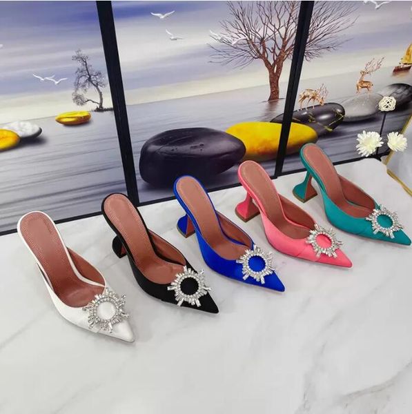 amina muaddi dress shoes sandals satin pointed slingbacks bowtie pumps crystal-sunflower high heeled shoe 10cm women's luxury designer, Black
amina muaddi dress shoes sandals satin pointed slingbacks bowtie pumps crystal-sunflower high heeled shoe 10cm women's luxury designer, Black