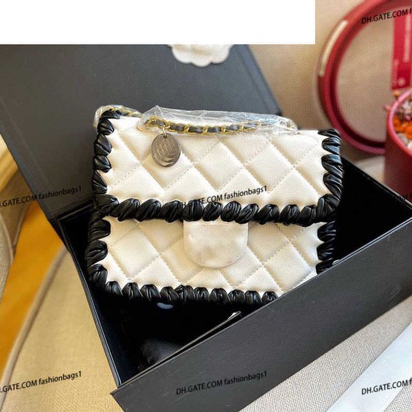 evening bags cc bag luxury brand cross body fashion women weave tofu designer crossbody bag classic flap leather quilted mini versatile hand
evening bags cc bag luxury brand cross body fashion women weave tofu designer crossbody bag classic flap leather quilted mini versatile hand