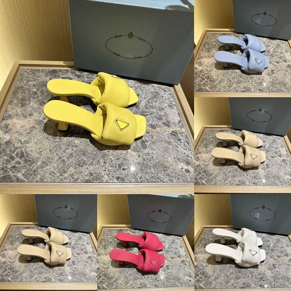 2023 designer slippers quilted nappa sandal triangle buckle logo women slipper lattice slides rubber high heels 65mm soft suede leather dres, Black
2023 designer slippers quilted nappa sandal triangle buckle logo women slipper lattice slides rubber high heels 65mm soft suede leather dres, Black