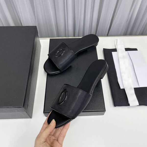 summer women's leather slippers sandals designer casual non-slip slippers flip-flops outdoor classic channel slippers x593, Black
summer women's leather slippers sandals designer casual non-slip slippers flip-flops outdoor classic channel slippers x593, Black