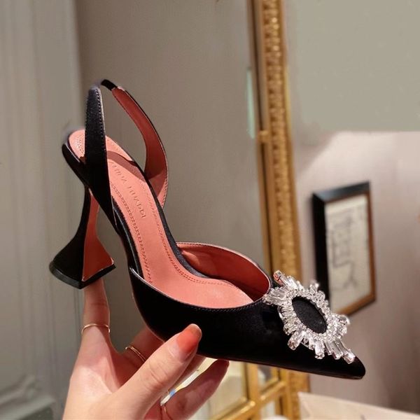 begum amina muaddi crystal-embellished buckle stain pumps shoes spool heels sandals women's luxury designers dress shoe evening slingba, Black
begum amina muaddi crystal-embellished buckle stain pumps shoes spool heels sandals women's luxury designers dress shoe evening slingba, Black