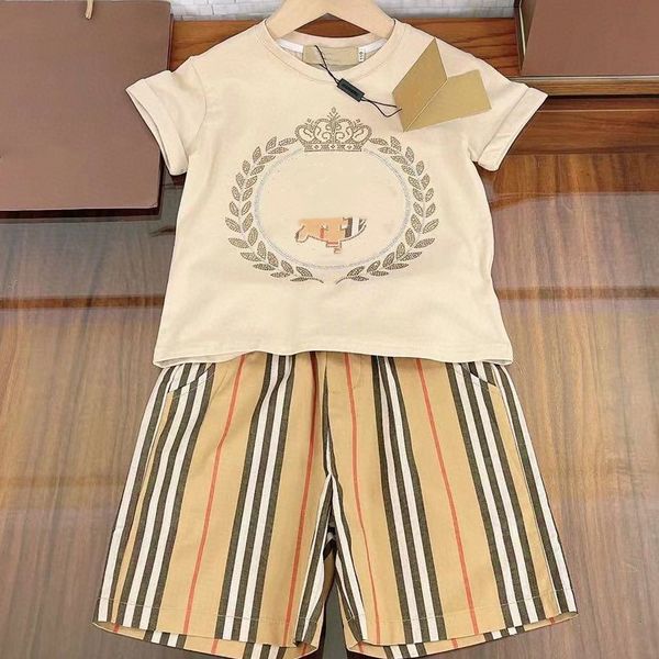 kids clothes 2pics baby designer set short sleeve classic stripe luxury children t shirts kid tee for girl boy shirt tracksuits suits summer, White
kids clothes 2pics baby designer set short sleeve classic stripe luxury children t shirts kid tee for girl boy shirt tracksuits suits summer, White
