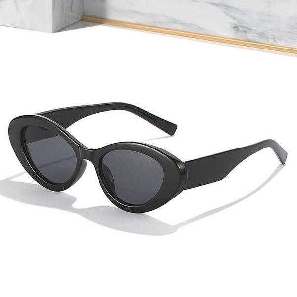 new xiaoxiangfeng cat's eye jelly personalized round face sunglasses uv400, White;black
new xiaoxiangfeng cat's eye jelly personalized round face sunglasses uv400, White;black