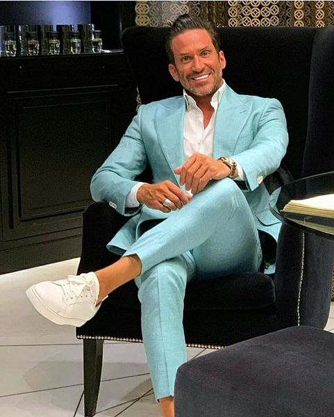 mint green men suits wedding tuxedos two buttons peaked lapel slim fit formal groom wear 2 pieces business party prom blazer jacket and pant, Black;gray
mint green men suits wedding tuxedos two buttons peaked lapel slim fit formal groom wear 2 pieces business party prom blazer jacket and pant, Black;gray
