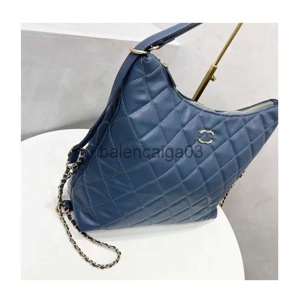 designer channel bag tote shoulder messenger handbag crossbody bag mens womans lovers luxurious new vintage fashion large capacity makeup ba
designer channel bag tote shoulder messenger handbag crossbody bag mens womans lovers luxurious new vintage fashion large capacity makeup ba