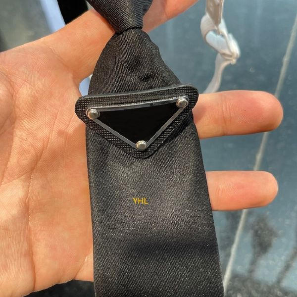 prad necktie designer tie p inverted triangle classic designer ties fashion leather neck tie bow for men ladies with pattern letters neckwea, Blue;purple
prad necktie designer tie p inverted triangle classic designer ties fashion leather neck tie bow for men ladies with pattern letters neckwea, Blue;purple
