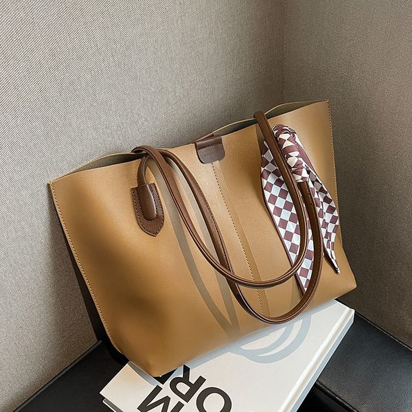 women inclined shoulder bags fashion casual womens bag small handbag totes high-capacity pu leather large volume wholesale girl mobile phone
women inclined shoulder bags fashion casual womens bag small handbag totes high-capacity pu leather large volume wholesale girl mobile phone