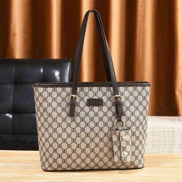 designer bag new trend versatile fashion atmosphere shoulder large capacity handbag high-grade retro women's tote bag
designer bag new trend versatile fashion atmosphere shoulder large capacity handbag high-grade retro women's tote bag