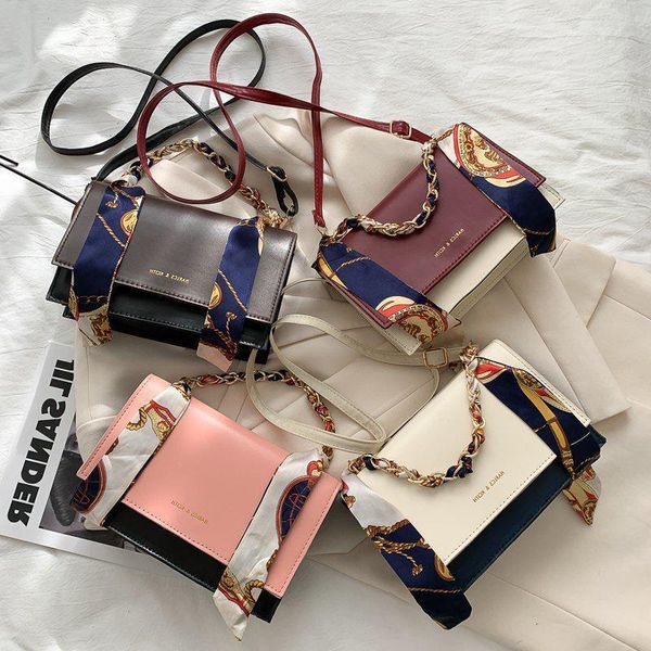 popular western-style one-shoulder women's bag new fashion cross-body bag women's scarves chain portable small bag
popular western-style one-shoulder women's bag new fashion cross-body bag women's scarves chain portable small bag