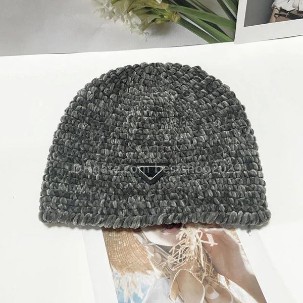 fashion design knitting cap luxury beanie designer winter beans men and women men and women general warm skull cap wool cap autumn letter ja, Blue;gray
fashion design knitting cap luxury beanie designer winter beans men and women men and women general warm skull cap wool cap autumn letter ja, Blue;gray