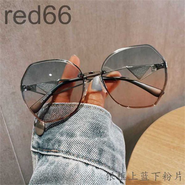 sunglasses designer new style sunglasses with triangular logo and hollow legs personalized small frame fashion glasses mb5i k4il, White;black
sunglasses designer new style sunglasses with triangular logo and hollow legs personalized small frame fashion glasses mb5i k4il, White;black