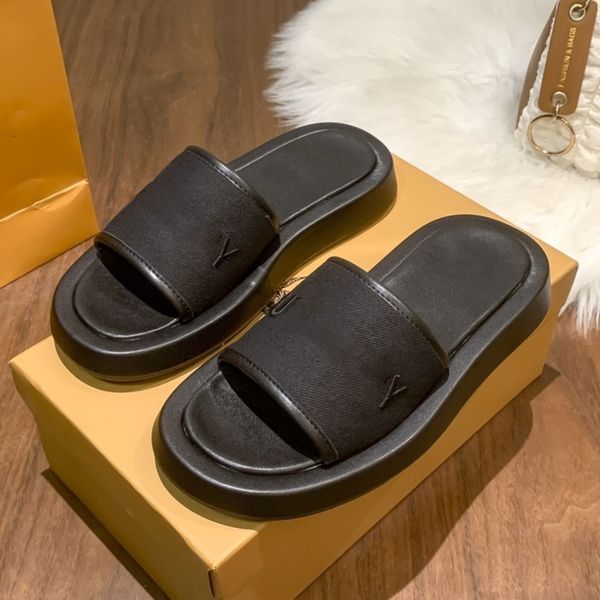 embroidered slippers designer brand bur check stripe women mule platform pillow soft pool slides 2023 summer fashion women flats espadrilles, Black
embroidered slippers designer brand bur check stripe women mule platform pillow soft pool slides 2023 summer fashion women flats espadrilles, Black