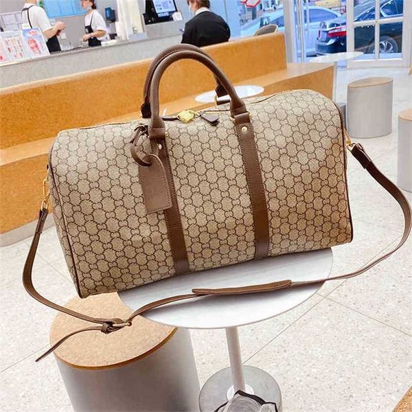 designer bag leisure single shoulder large capacity outdoor portable travel bags bags
designer bag leisure single shoulder large capacity outdoor portable travel bags bags