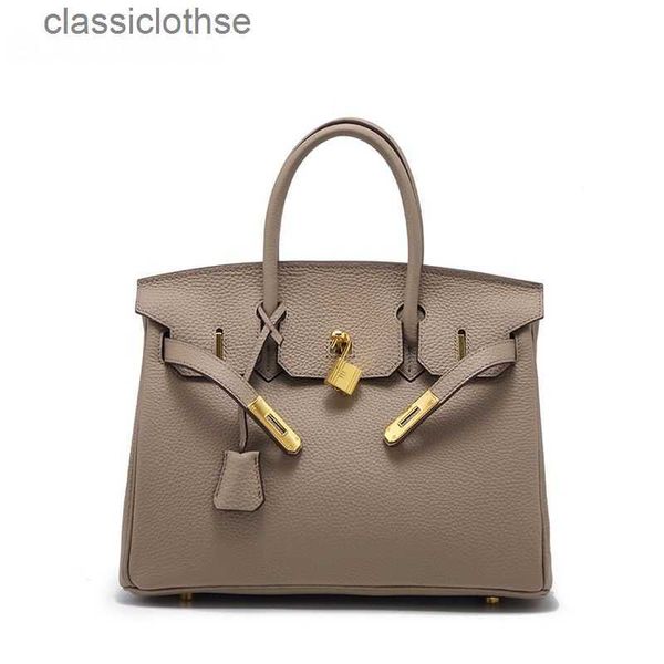 original edition designer herms briks bags online store h family bag same style litchi ribbed head layer cowhide business commuter light lux
original edition designer herms briks bags online store h family bag same style litchi ribbed head layer cowhide business commuter light lux