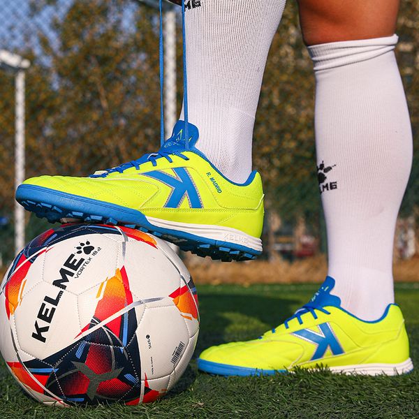 dress shoes kelme men soccer antislippery futsal kid football sneakers indoor sports professional training tf zx90111053 230330, Black
dress shoes kelme men soccer antislippery futsal kid football sneakers indoor sports professional training tf zx90111053 230330, Black