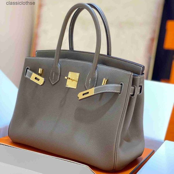 original edition designer herms briks bags online store oat cow leather hand wrapped wax thread togo leather women's bag handheld large
original edition designer herms briks bags online store oat cow leather hand wrapped wax thread togo leather women's bag handheld large