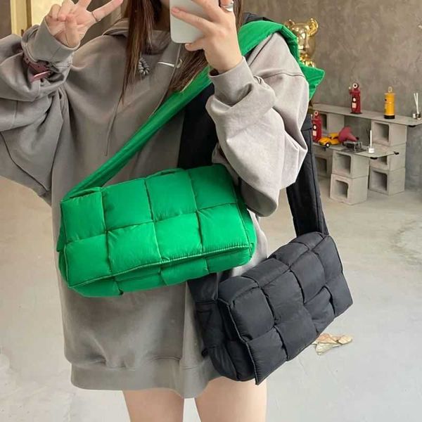 bvs designer luxury womens bottegas bags handbag venetas woven bag pouch nylon fashion shoulder jodie totes leather crossbody bag cassette m
bvs designer luxury womens bottegas bags handbag venetas woven bag pouch nylon fashion shoulder jodie totes leather crossbody bag cassette m