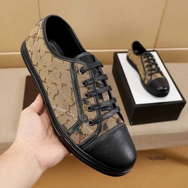the latest sale men's shoe retro low-printing sneakers design mesh pull-on luxury ladies fashion breathable casual shoes gmmx0003 asdad
the latest sale men's shoe retro low-printing sneakers design mesh pull-on luxury ladies fashion breathable casual shoes gmmx0003 asdad