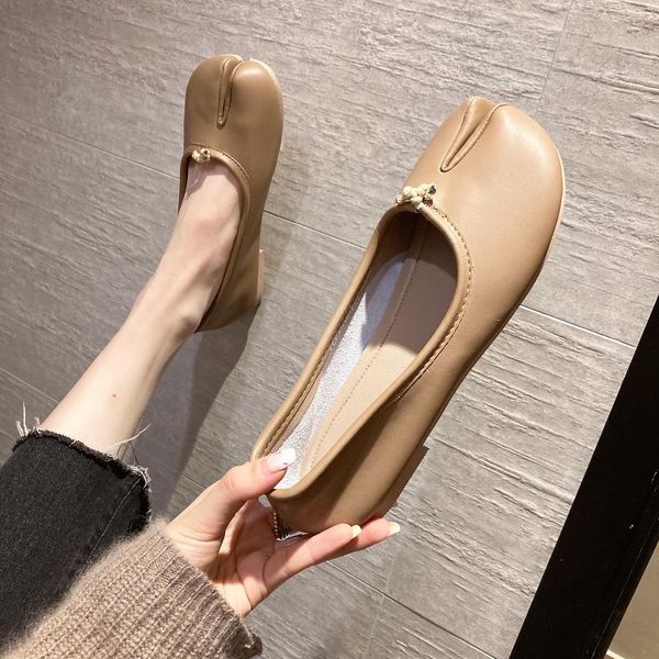designer sandals spring summer french vintage women's shoes comfort flat granny shoes popular split toe horseshoe shoes, Black
designer sandals spring summer french vintage women's shoes comfort flat granny shoes popular split toe horseshoe shoes, Black