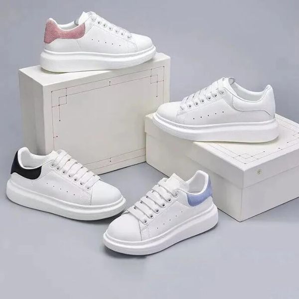 designer casual shoes woman shoe leather lace up men platform oversized sneakers white black mens womens luxury velvet suede espadrilles ale
designer casual shoes woman shoe leather lace up men platform oversized sneakers white black mens womens luxury velvet suede espadrilles ale