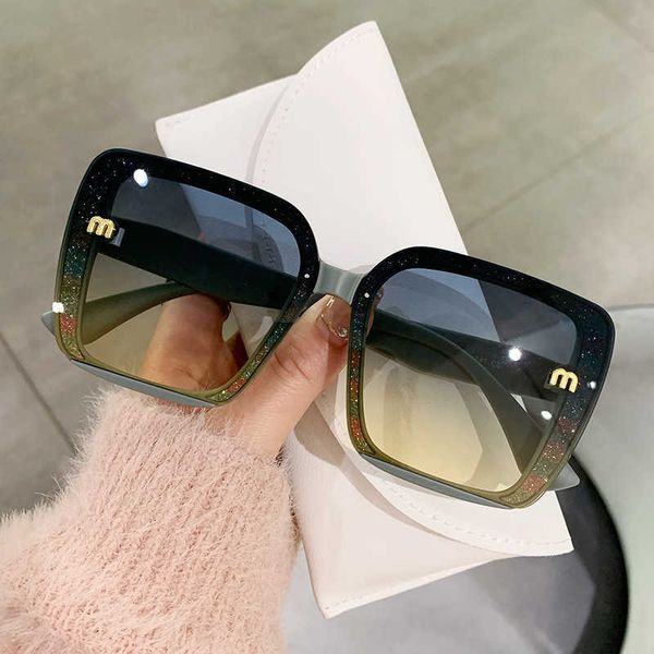 women's summer premium sense ins uv resistant sunglasses 2023 new fashion slim driving only, White;black
women's summer premium sense ins uv resistant sunglasses 2023 new fashion slim driving only, White;black