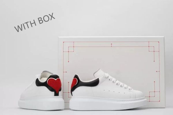 designer oversized sneakers casual shoe leather lace up men fashion platform white black mens womens luxury velvet suede chaussures de espad
designer oversized sneakers casual shoe leather lace up men fashion platform white black mens womens luxury velvet suede chaussures de espad