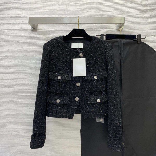 designer women jackets sequin weave tweed round neck long-sleeved solid color thin short coat with brooch without dust bag logo brand desig, Black;brown
designer women jackets sequin weave tweed round neck long-sleeved solid color thin short coat with brooch without dust bag logo brand desig, Black;brown