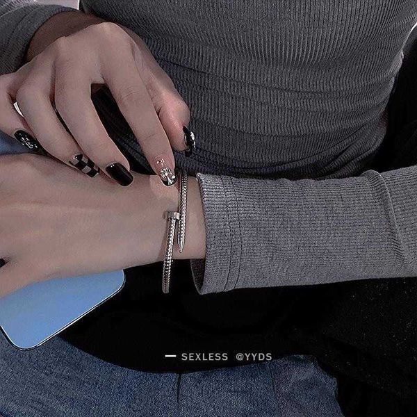 designer carti bracelet fashion bangle metal cool bracelet for women ins small design high fashion mens bracelet red couple hands, Black
designer carti bracelet fashion bangle metal cool bracelet for women ins small design high fashion mens bracelet red couple hands, Black