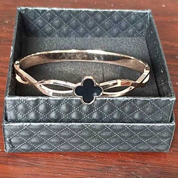 bangle fourleaf bracelet women's colorless plated summer new versatile fashion jewelry net red i6oj, Black
bangle fourleaf bracelet women's colorless plated summer new versatile fashion jewelry net red i6oj, Black