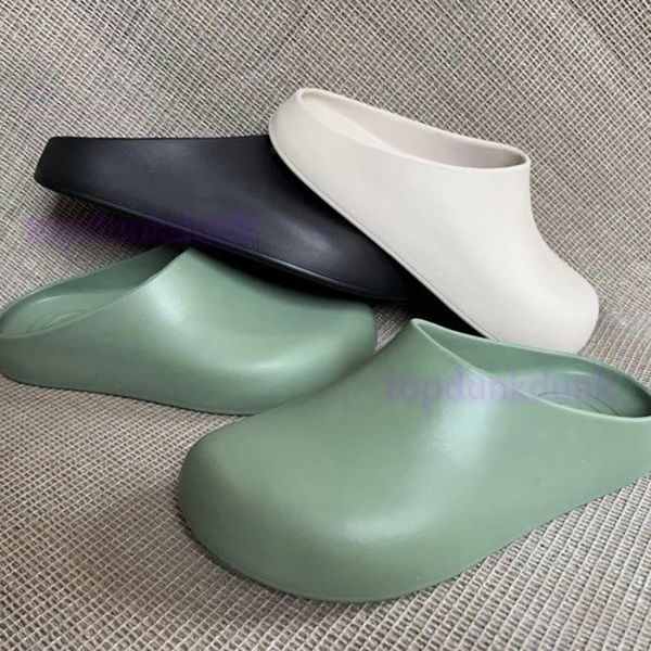 2023 fashion luxury slipper sliders paris summer slides sandals slippers for men designer beach slippers size 40-45, Black
2023 fashion luxury slipper sliders paris summer slides sandals slippers for men designer beach slippers size 40-45, Black