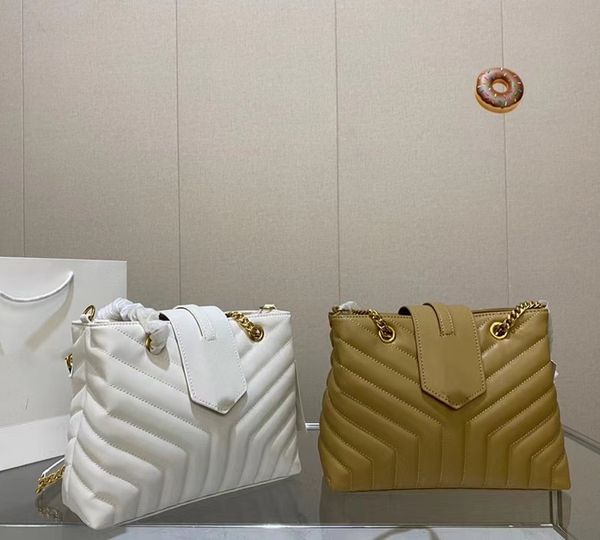 cloud bag designer bag fashion classic integrated style chain bag casual everyday lightweight practical shoulder bag
cloud bag designer bag fashion classic integrated style chain bag casual everyday lightweight practical shoulder bag
