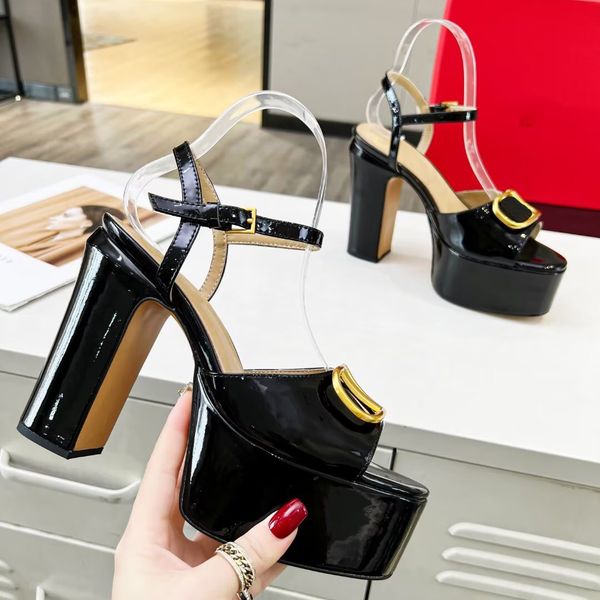 est heels sandals with box women shoes designer sandals quality sandals heel height and sandal flat shoe slides slippers by 1978 s295 05, Black
est heels sandals with box women shoes designer sandals quality sandals heel height and sandal flat shoe slides slippers by 1978 s295 05, Black