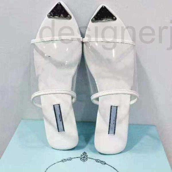 slippers designer women transparent pvc sandals womens letter printed luxury summer slipper slides lady flip flops flat beach shoe size 35-4, Black
slippers designer women transparent pvc sandals womens letter printed luxury summer slipper slides lady flip flops flat beach shoe size 35-4, Black