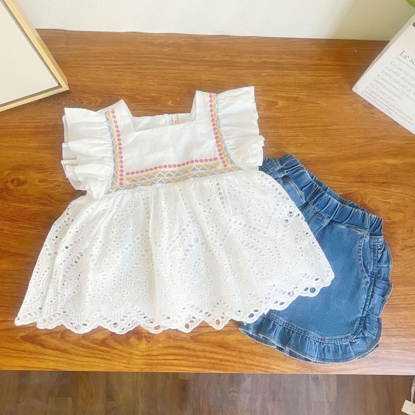 16121 summer kids girls clothing set ruffles blouse with jeans shorts chlildren girl 2pcs causal outfits sets, White
16121 summer kids girls clothing set ruffles blouse with jeans shorts chlildren girl 2pcs causal outfits sets, White