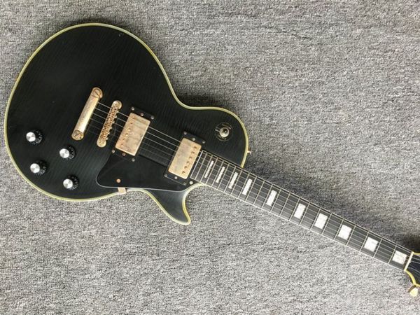 customized electric guitar,mahogany wood body and neck ,ebony fingerboard and relic lines on body ,tulip shape tuners
customized electric guitar,mahogany wood body and neck ,ebony fingerboard and relic lines on body ,tulip shape tuners