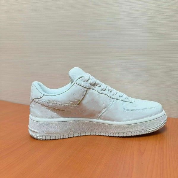 designer luxury womens mens sneakers limit edition low lace-up sneakers shoes with shoe boxes joint sports shoes, board shoes and running wh
designer luxury womens mens sneakers limit edition low lace-up sneakers shoes with shoe boxes joint sports shoes, board shoes and running wh
