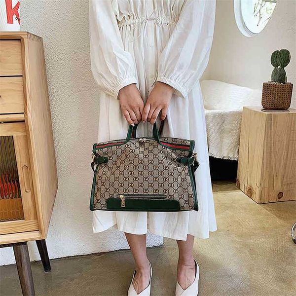 designer bag handbag fashion summer single shoulder atmospheric canvas pillow bag portable bag
designer bag handbag fashion summer single shoulder atmospheric canvas pillow bag portable bag
