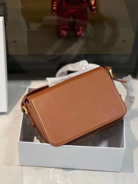 designers bags women shoulder bag marmont handbag messenger totes fashion metallic handbags crossbody clutch pretty 18*14*5cm
designers bags women shoulder bag marmont handbag messenger totes fashion metallic handbags crossbody clutch pretty 18*14*5cm