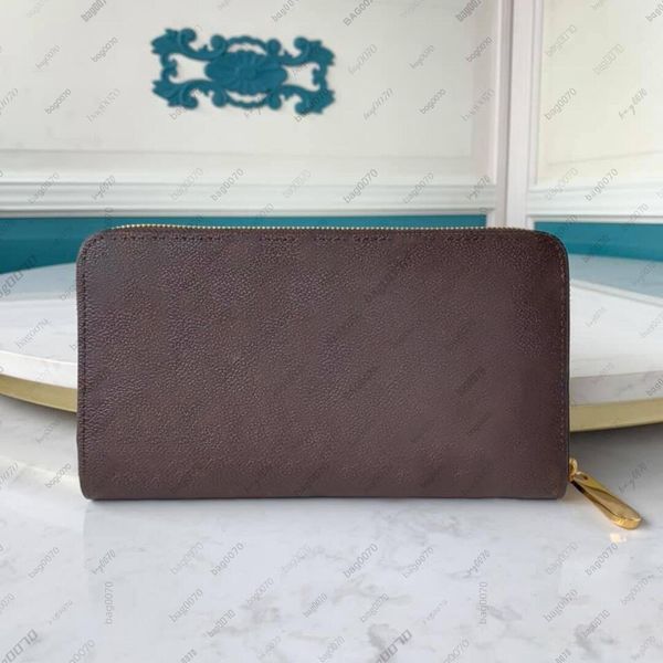 luxurys designers bag fashion black empreinte women clutch lady ladies long wallet pu leather single zipper wallets classical corn purse car, Red;black
luxurys designers bag fashion black empreinte women clutch lady ladies long wallet pu leather single zipper wallets classical corn purse car, Red;black