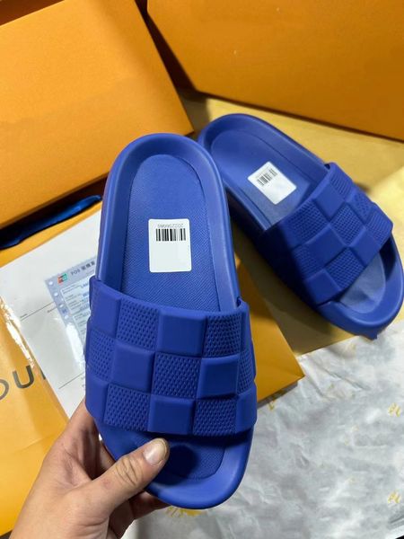 new slippers designer women rubber slide waterfront embossed mule fashion slides flat comfort with luxury summer sandals luxury men beach sa, Black
new slippers designer women rubber slide waterfront embossed mule fashion slides flat comfort with luxury summer sandals luxury men beach sa, Black