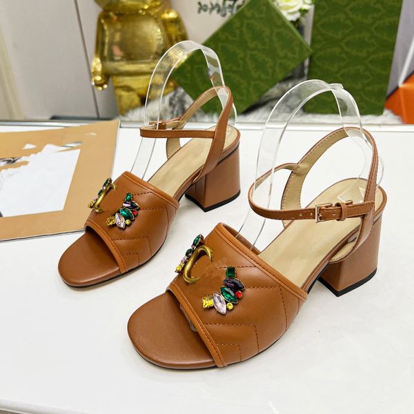 classic designer g sandals women heel slippers leather flip flops luxury ggity fashion letters woman fgcvbcb, Black
classic designer g sandals women heel slippers leather flip flops luxury ggity fashion letters woman fgcvbcb, Black