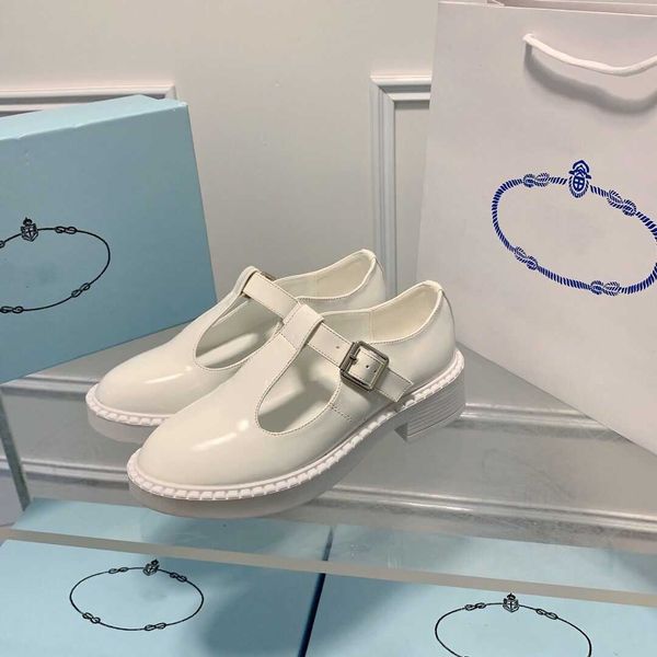 designer shoes women sandal p family's same thick soled one-foot loafers for women's white triangular british style high rise muff, Black
designer shoes women sandal p family's same thick soled one-foot loafers for women's white triangular british style high rise muff, Black