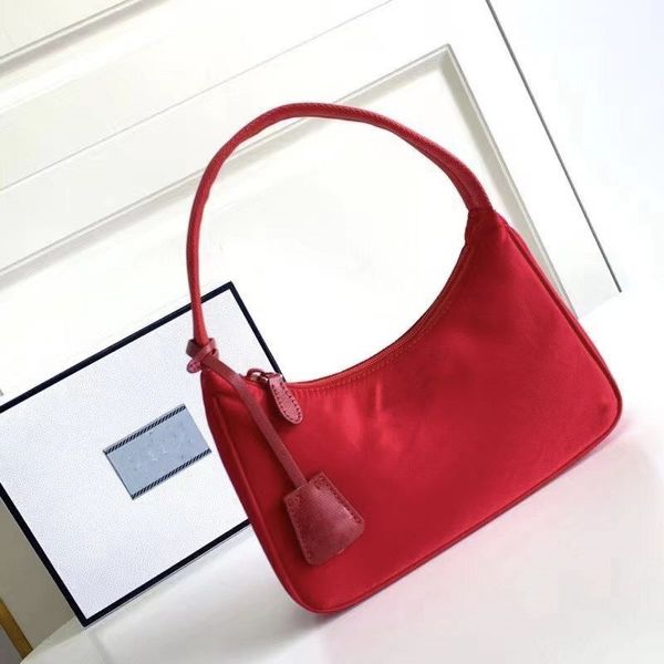 10a bag hobo nylon cross body bag shoulder bag mini purse designer tote red women shoulder bags handbag purse original box genuine chain hig
10a bag hobo nylon cross body bag shoulder bag mini purse designer tote red women shoulder bags handbag purse original box genuine chain hig