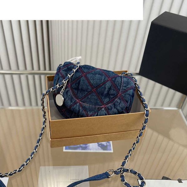 evening bags cc bag luxury brand cross body classic mini flap washed denim quilted bag silver meltal hardware matelasse chain crossbody shou
evening bags cc bag luxury brand cross body classic mini flap washed denim quilted bag silver meltal hardware matelasse chain crossbody shou